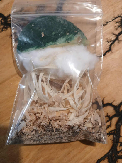 Taylored Family, Ferro Rod and Tinder Kit with 1/2" x 5" Rod, 6" PVC Tube, Cotton, Cedar, Wax Pads, Jute, Tumbleweed for Camping & Survival